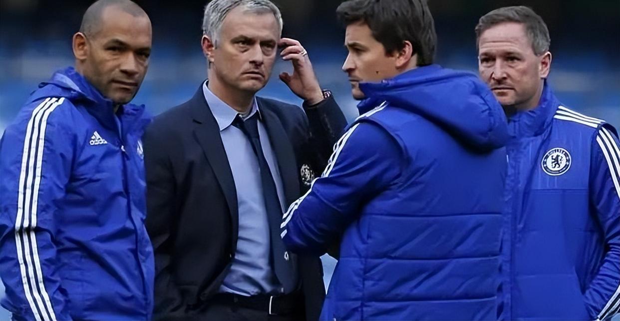 切尔西发布备战花絮，清晨更衣室发声，中超任务艰巨，更衣室氛围转暖 -多宝app下载