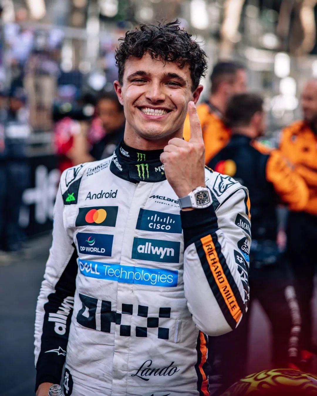 摩纳哥训练开放日，关键时刻完成体检引欢呼，NBA季后赛在即，轮换策略成焦点 -多宝电竞